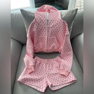 Happy Camp3r Pink w/ Strawberry Checkered Quilted Hoodie and Shorts Set NWT